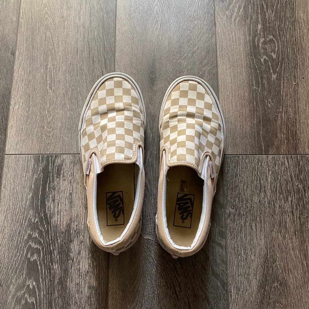 checkered vans